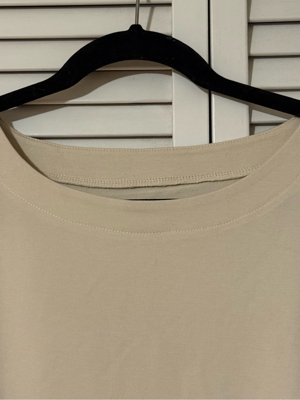 Basic Long-Sleeve Tee - Picture 3 of 8
